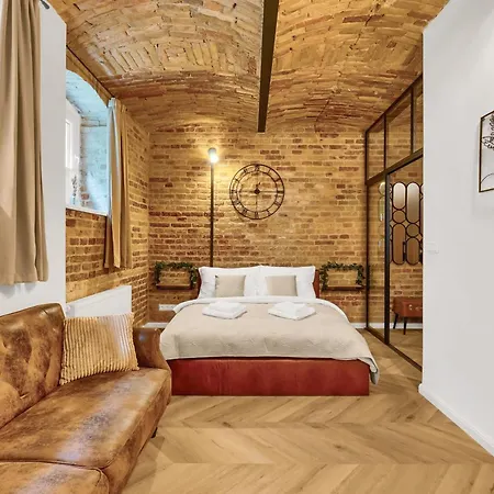 아파트 The Magnificent Urban Hideaway *