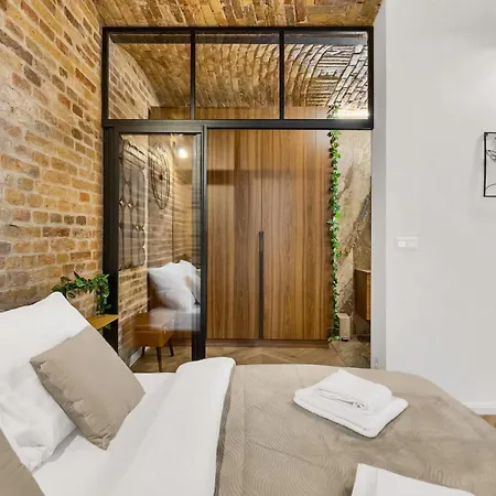 The Magnificent Urban Hideaway