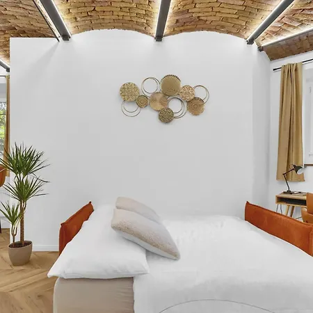 The Magnificent Urban Hideaway *