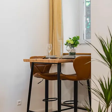 Daire The Magnificent Urban Hideaway