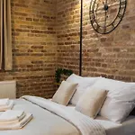 The Magnificent Urban Hideaway *